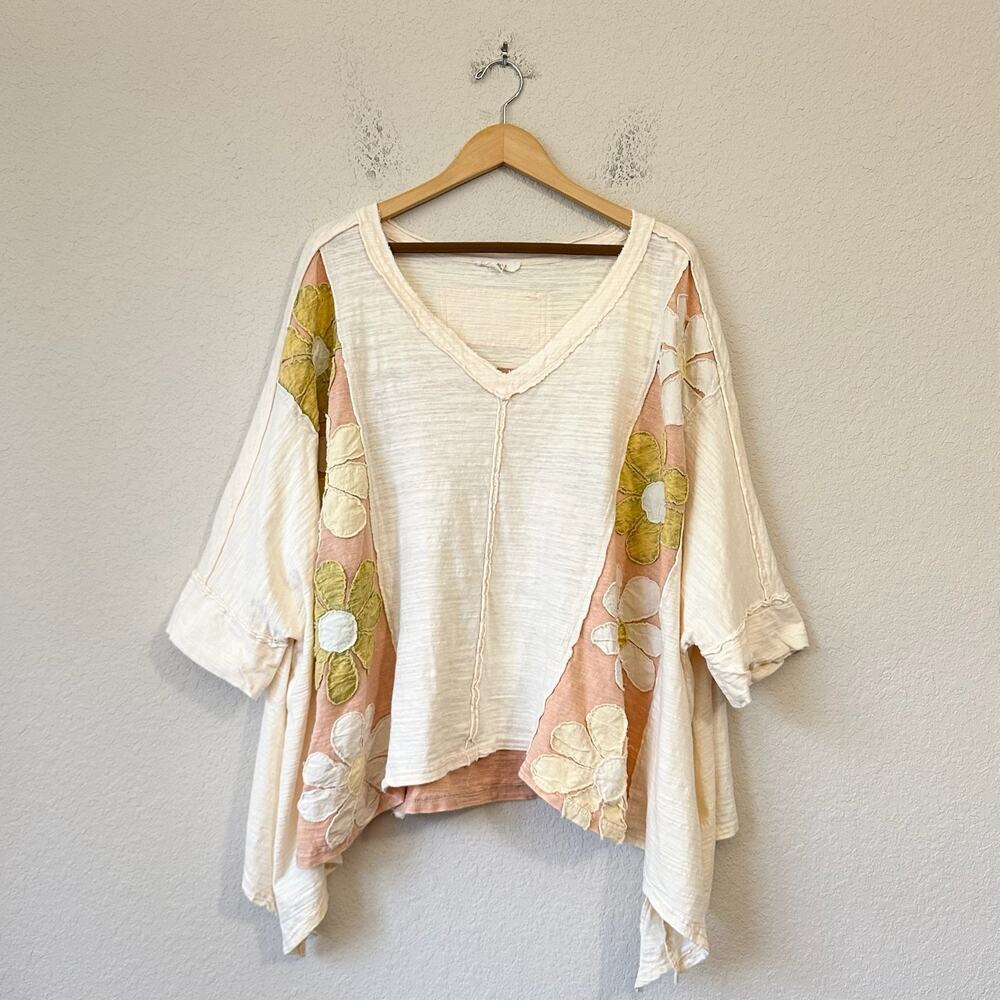 OLI & HALI Top Cream Floral Patchwork Oversized V-Neck Summer Boho Chic
